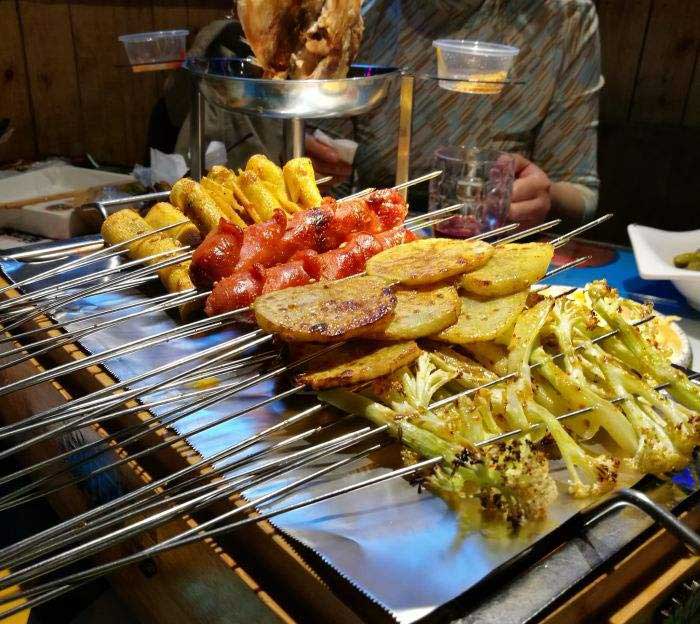 新华音乐烧烤吧